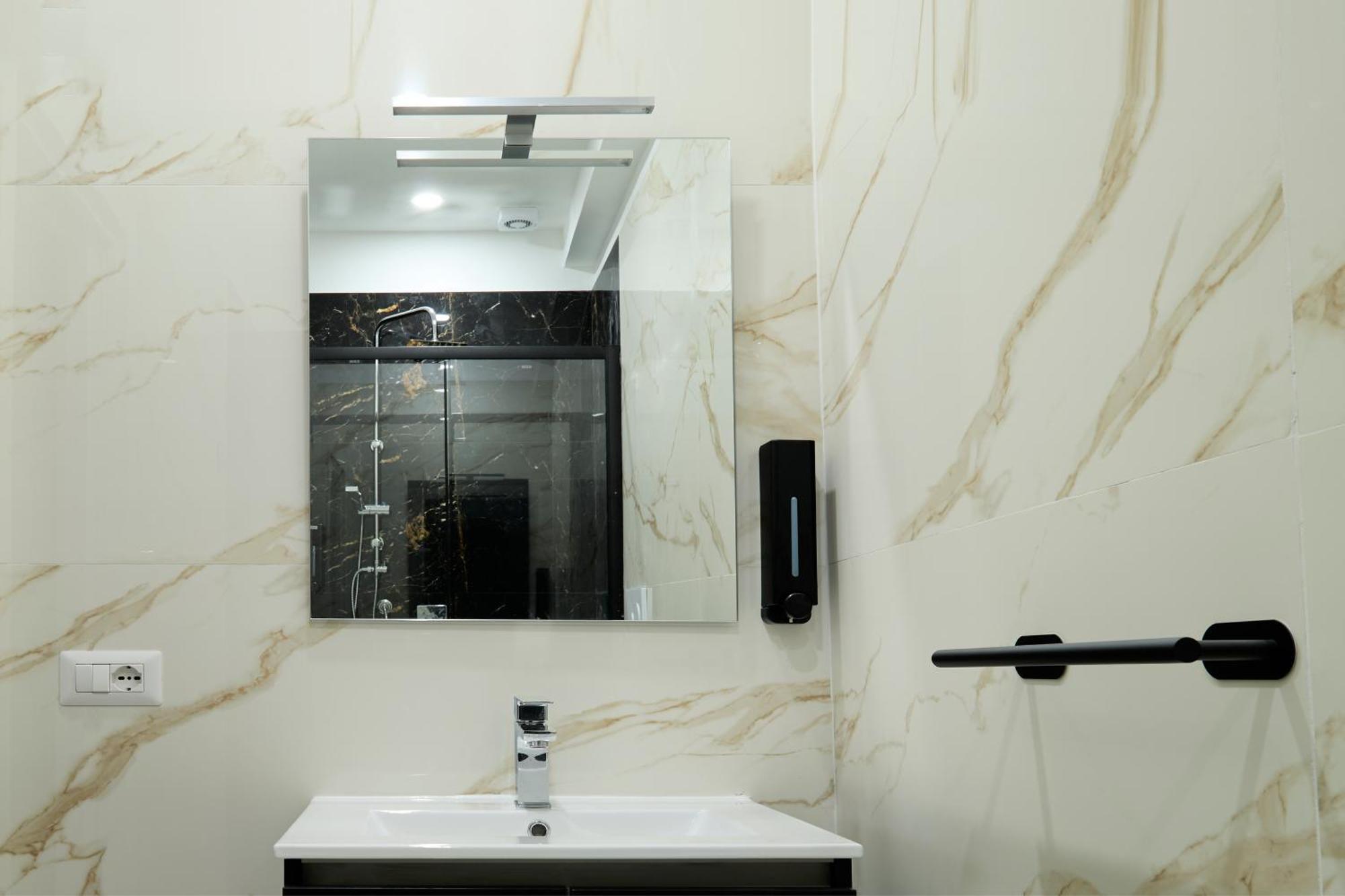 Napoli Central Lumina Suites Eksteriør bilde