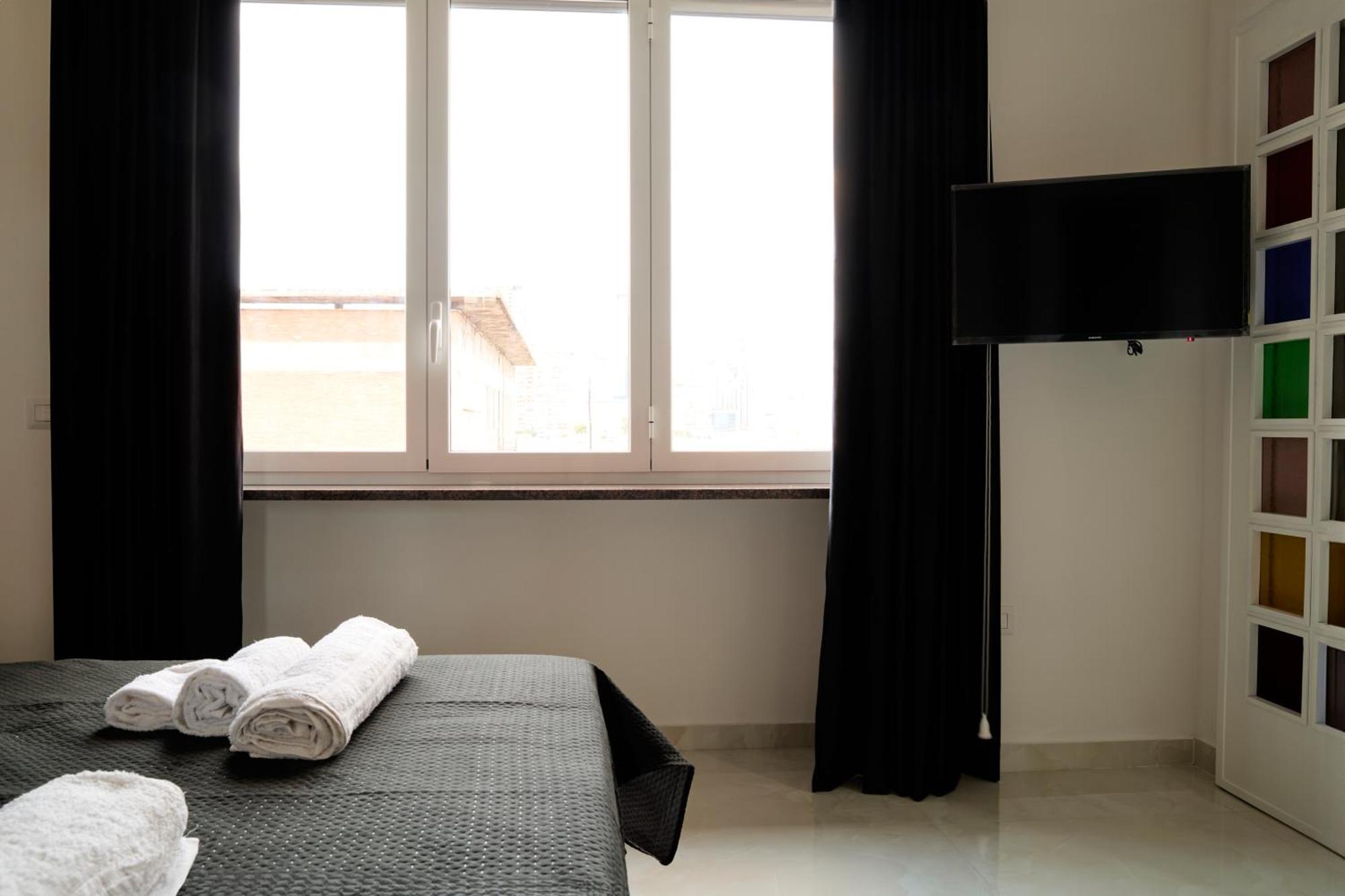 Napoli Central Lumina Suites Eksteriør bilde