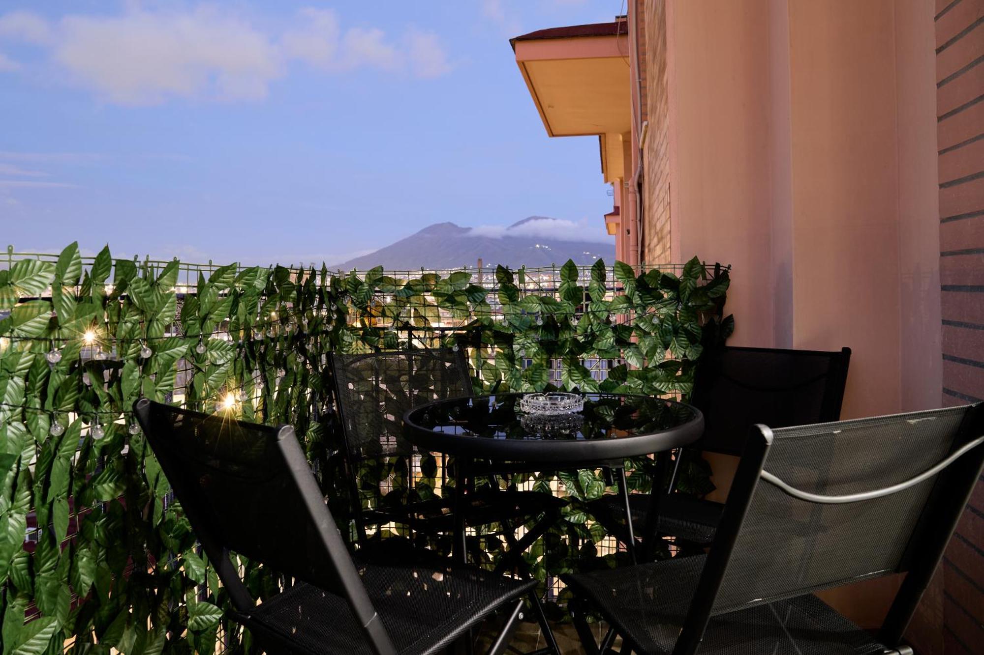 Napoli Central Lumina Suites Eksteriør bilde
